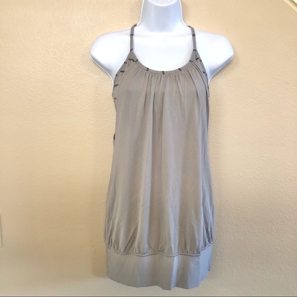 lululemon athletica Tops - Lululemon No Limits Ambient Grey Tank Top Size 6